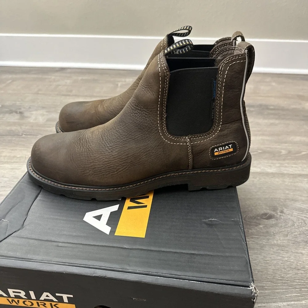 Semi new Ariat Groundbreaker Chelsea Waterproof WORK MAN in DARK BROWN SZ 14 D
